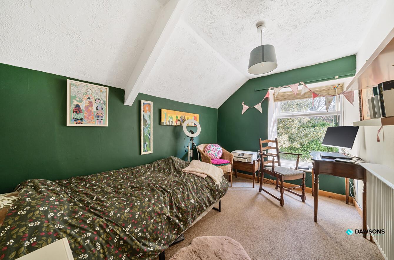 Clydach Cottages, Pontyates, Llanelli, SA15 5TL